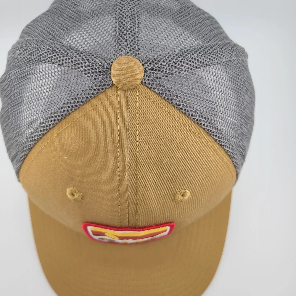 Columbia Trucker Cap Mens Tan Gray Mesh Back Bear Mountain Patch Snapback Hat